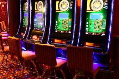 Pretty Gaming live-dealer studio interface with HD multi-camera broadcast
